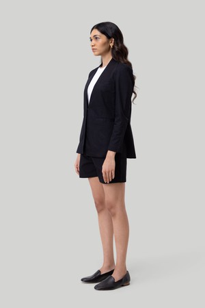 Summer Heat Blazer in Black from Reistor