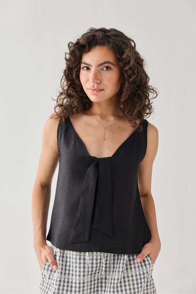 Hemp Front Tie Cami Top in Black from Reistor