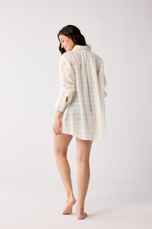 Oversized Shirt in Textured Checks from Reistor