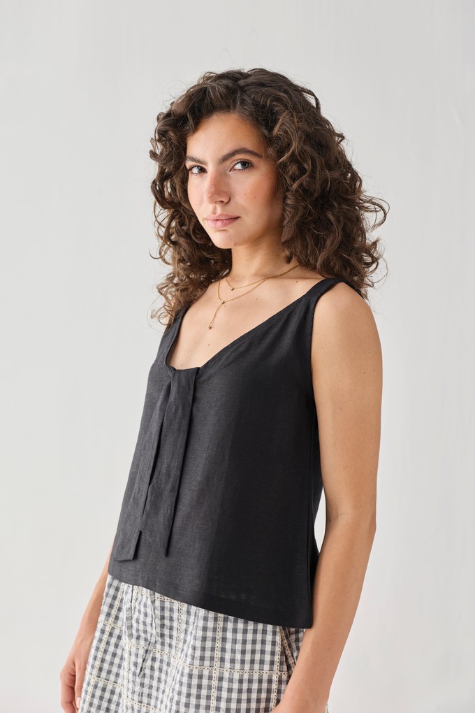 Hemp Front Tie Cami Top in Black from Reistor