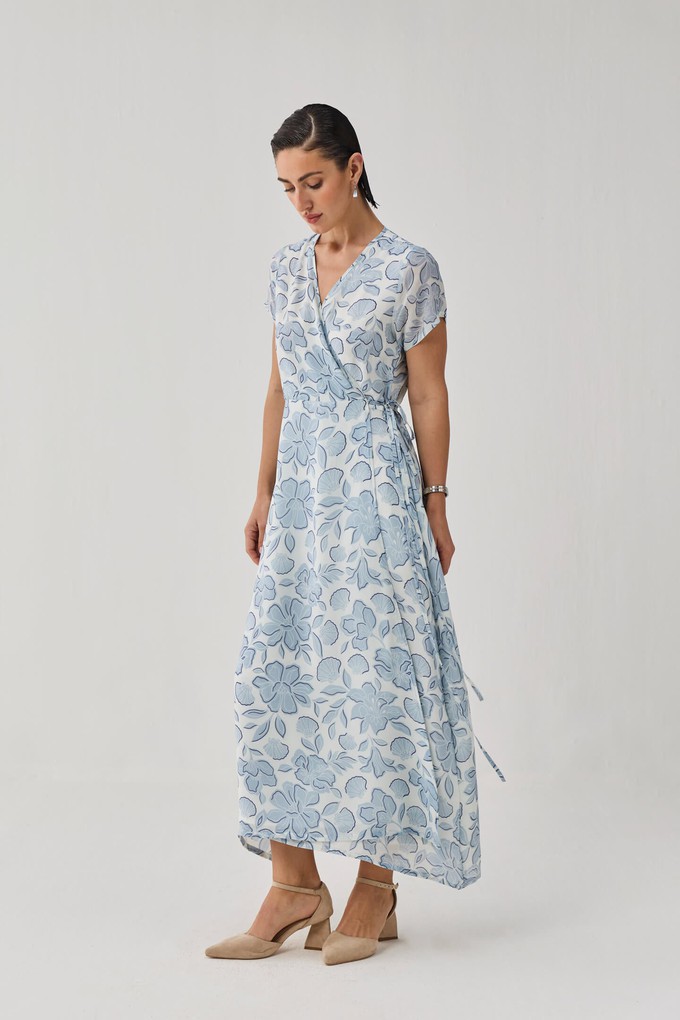 Maxi Wrap Dress in Soft Blue Florals from Reistor