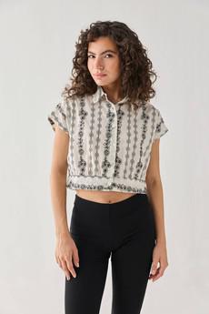 Oversized Crop Shirt with Floral Embroidery via Reistor
