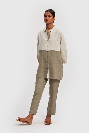 Twice as Nice Shirt in Dark Green from Reistor
