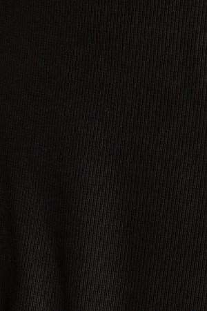 Janne Black Puffy Sleeves Top from Roses & Lilies