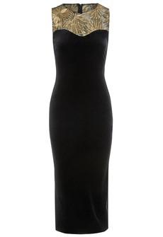 Sweetheart Neckline Dress via Sarvin