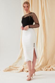 White Lace Bodycon Skirt via Sarvin
