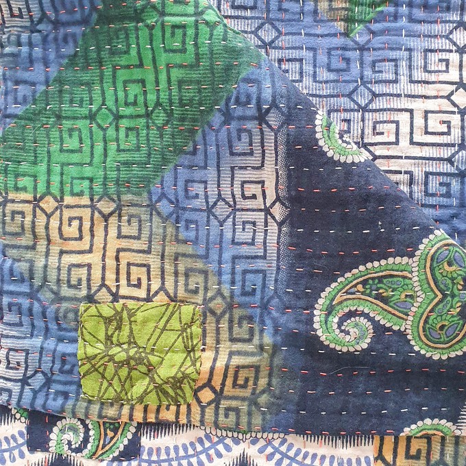 Sari placemats, handmade, set of 2, table mats, reversible from Shakti.ism