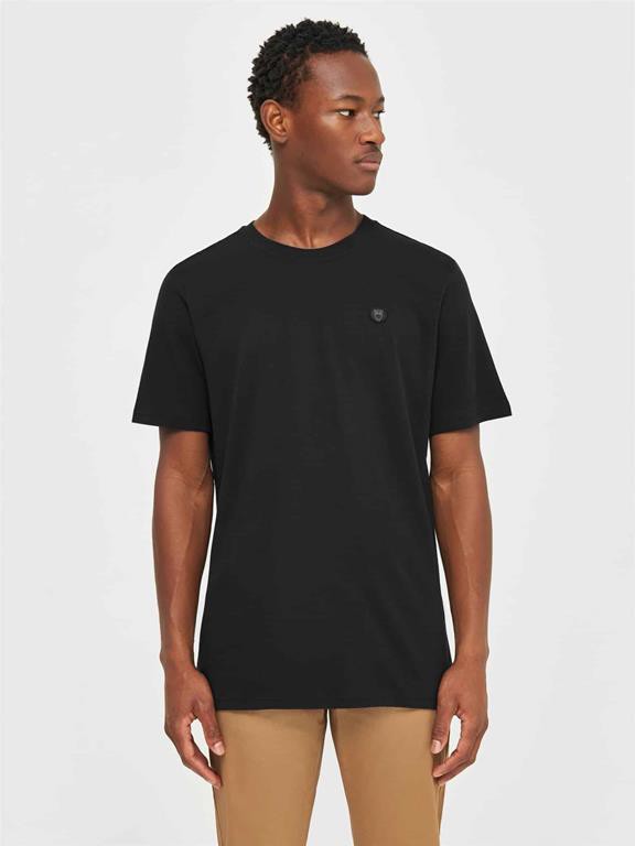 T-Shirt Badge Zwart from Shop Like You Give a Damn