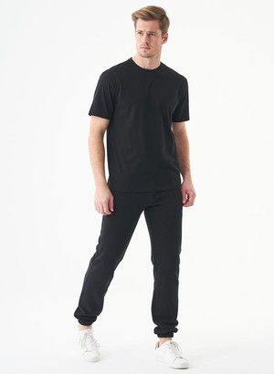 T-Shirt Tillo Zwart from Shop Like You Give a Damn