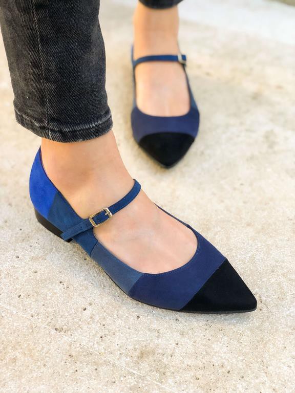 Shoe Accessories! Jazz Up Your Basic Pumps, Heels And Flats With