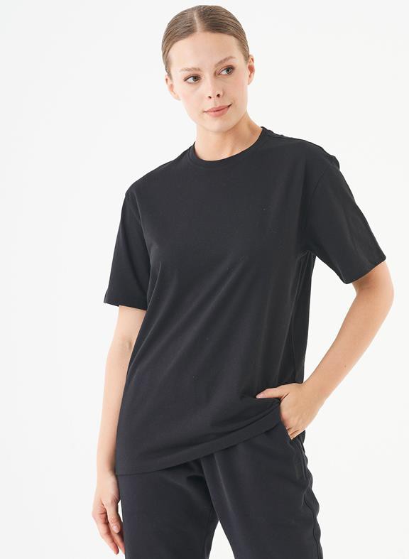 T-Shirt Tillo Zwart from Shop Like You Give a Damn