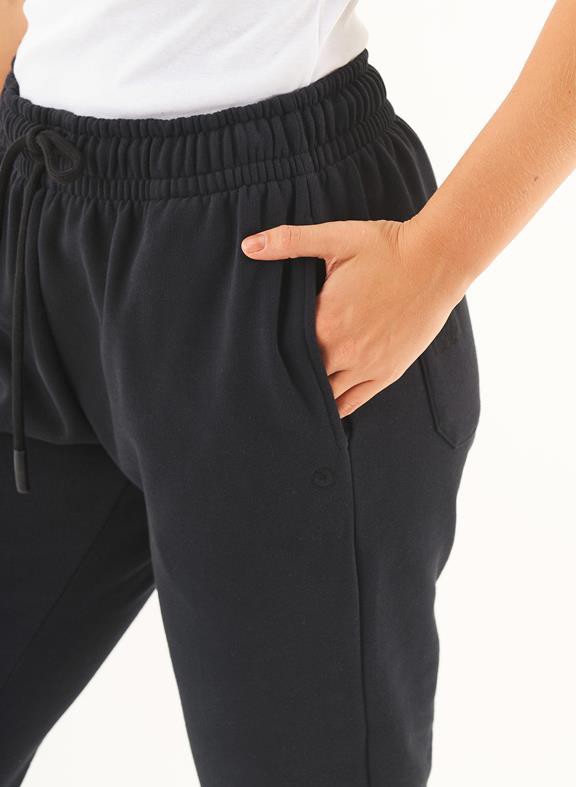 Sweatpants Pureen Black from Shop Like You Give a Damn