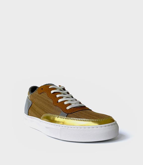 Sneakers Wood Brown Gold from Shop Like You Give a Damn