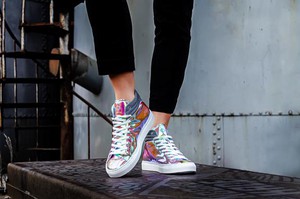 Sneakers Sleek Vanish Colour Changing from Shop Like You Give a Damn