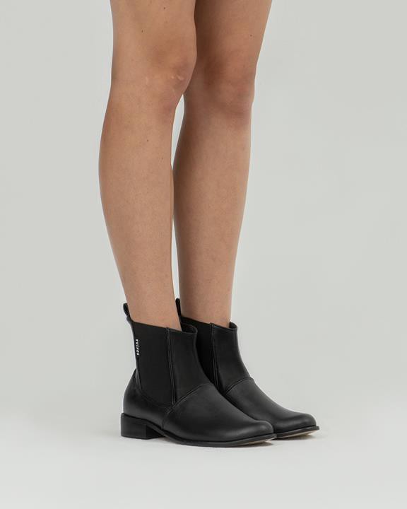 Chelsea Boots No. 2 Black from Shop Like You Give a Damn