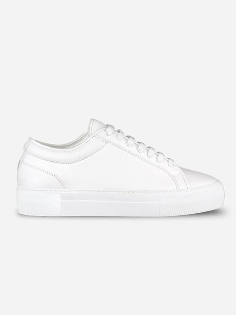 Sneakers Grape Essential Classic White from Shop Like You Give a Damn