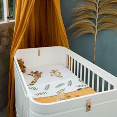 Wild Friends Baby Bed sheet via SNURK