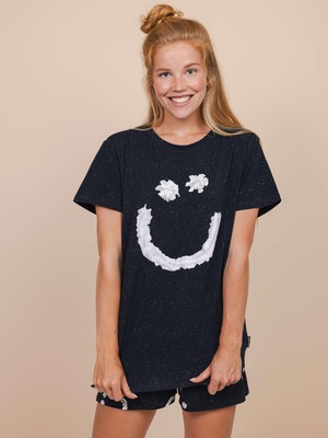 Smiles Black T-shirt Unisex from SNURK