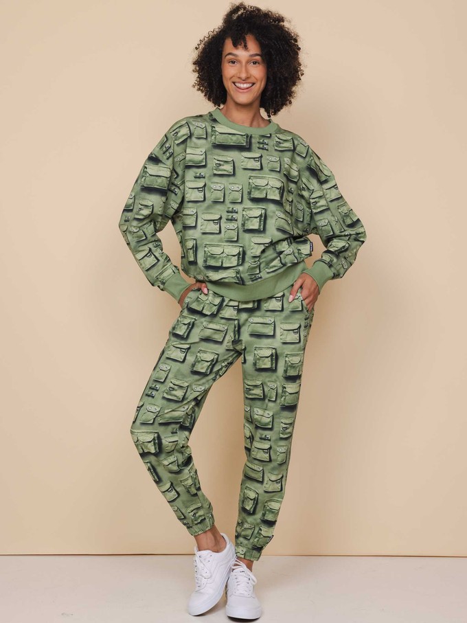 In The Pocket Sweater and Pants set Unisex from SNURK