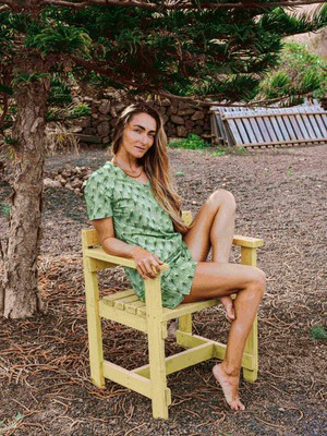 Cozy Cactus V-neck T-shirt Women from SNURK