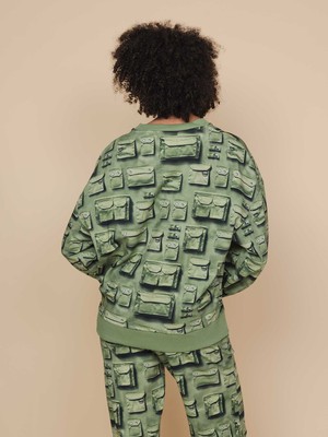 In The Pocket Sweater and Pants set Unisex from SNURK