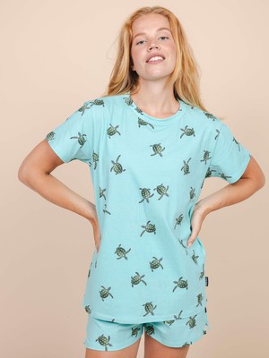 Sea Turtles T-shirt Unisex from SNURK