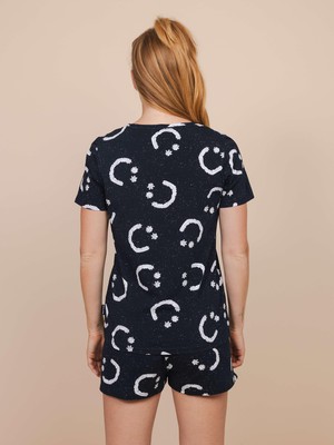 Smiles Black V-neck T-shirt Women from SNURK