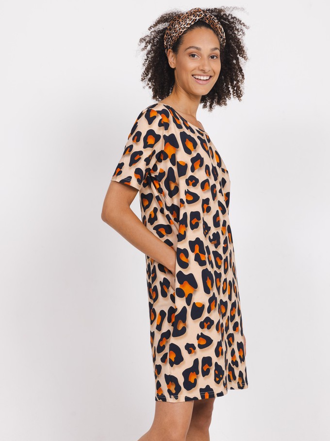 Paper Panther T-shirt dress Women from SNURK