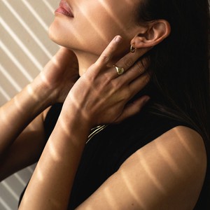 Oval signet Ring - Gold 14k from Solitude the Label