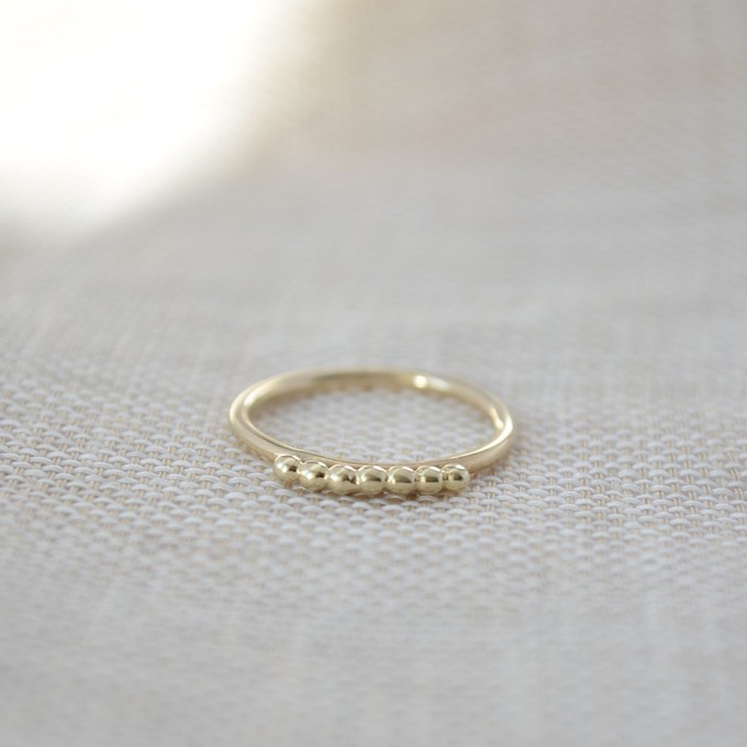 Seven Dot Ring - Gold 14k from Solitude the Label