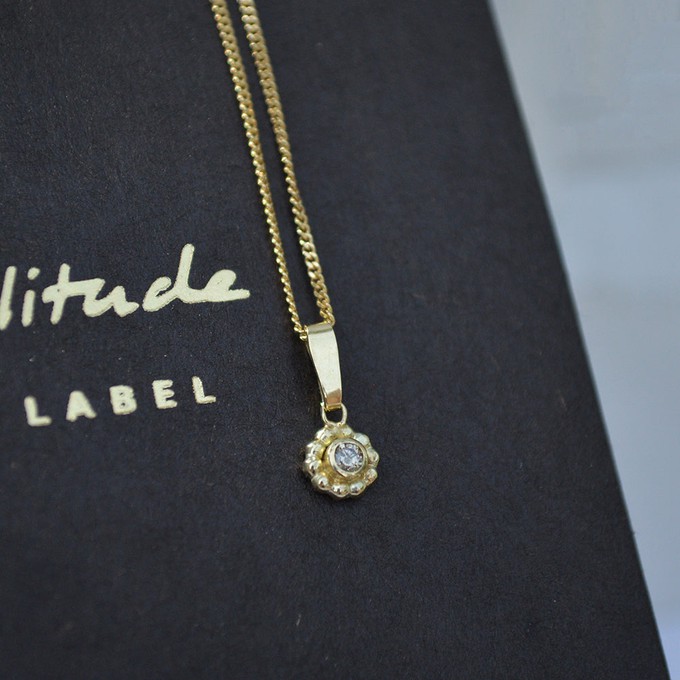 Diamond flower Necklace - Gold 14k & Diamond from Solitude the Label