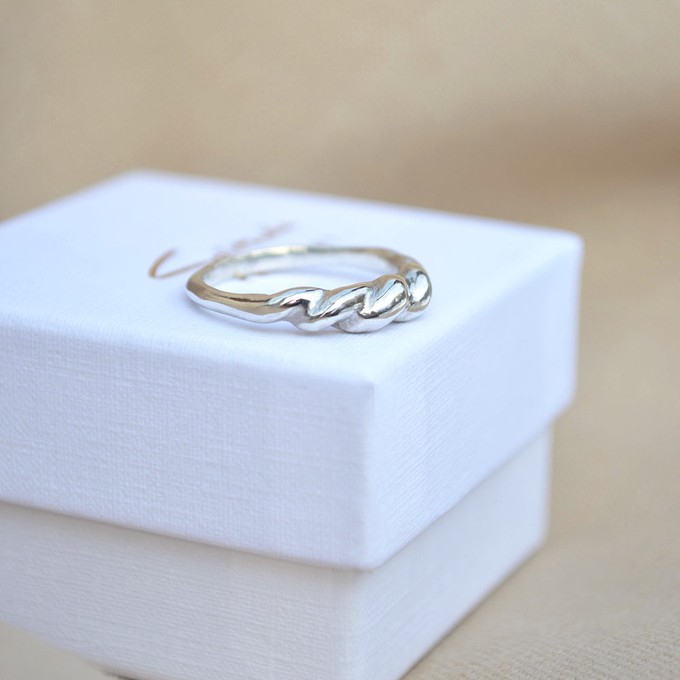 Flore Ring - Silver from Solitude the Label