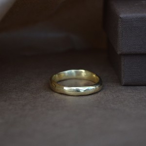 Organic wedding band Chunky - Gold 14k from Solitude the Label