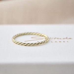 Twisted Ring - Gold 14k from Solitude the Label
