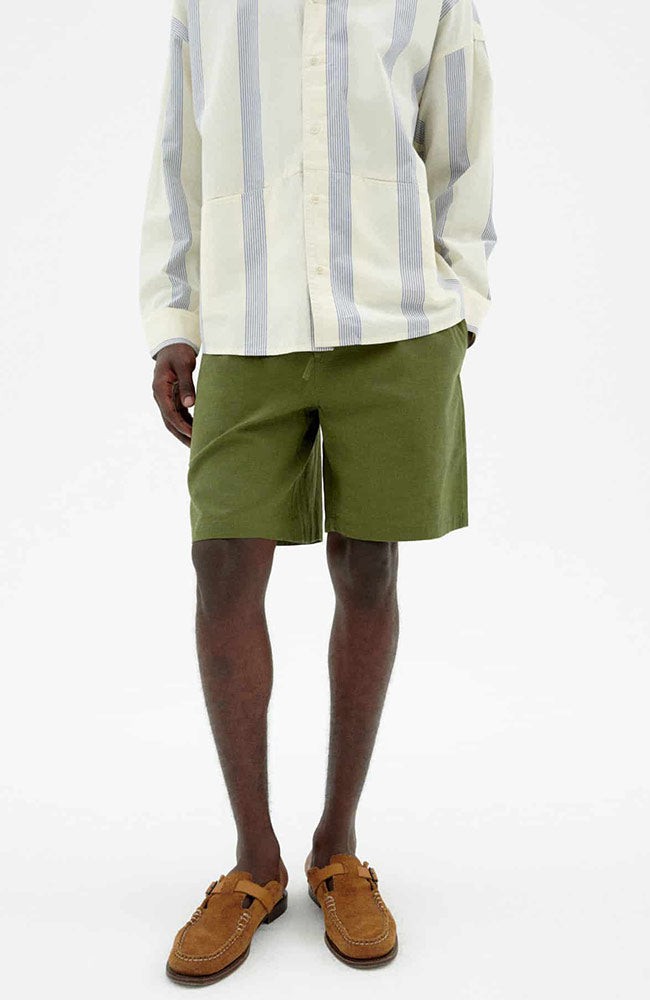Kentia Henry shorts green from Sophie Stone