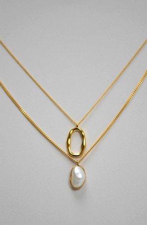 Shortie necklace Olivia gold from Sophie Stone