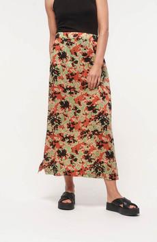 Maxi skirt powerful bloom via Sophie Stone