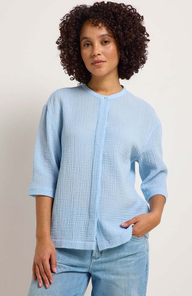 Blouse textured clear sky from Sophie Stone