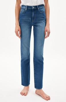 Carenaa straight jeans cenote via Sophie Stone