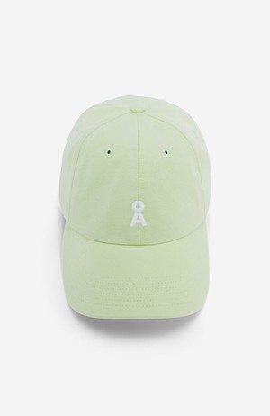 Yenaas pet green ash from Sophie Stone