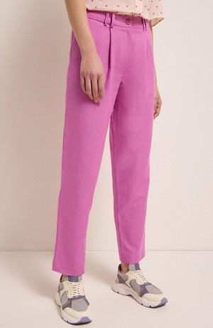 Pants bloom from Sophie Stone