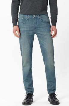 Regular Dunn jeans medium fade via Sophie Stone