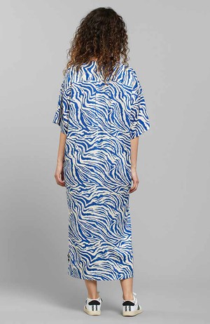 Skillinge kaftan zebra from Sophie Stone