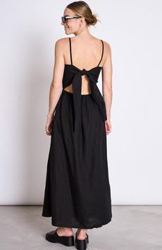 Leuven linen dress black via Sophie Stone