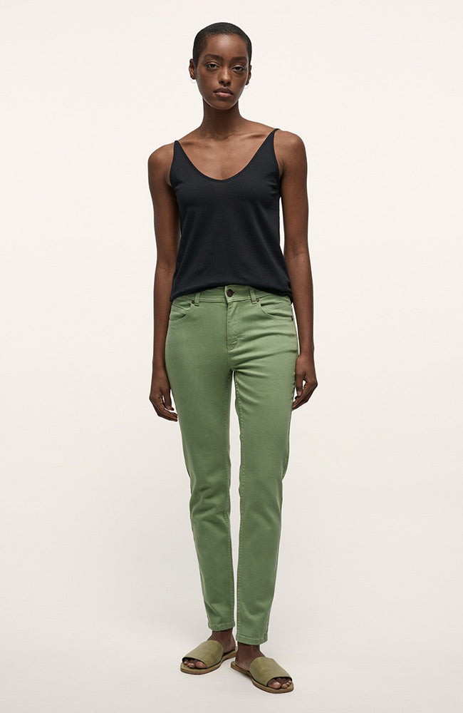 Jade high-waist jeans from Sophie Stone