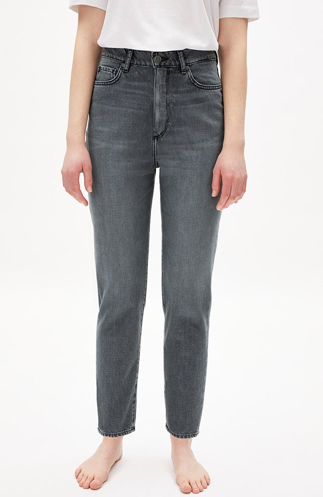 Mairaa Mom jeans clouded gray from Sophie Stone