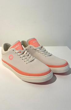 Rinalf sneaker coral via Sophie Stone