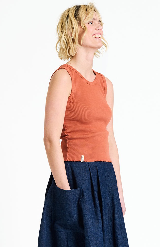 Beek top orange rust from Sophie Stone