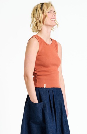 Beek top orange rust from Sophie Stone