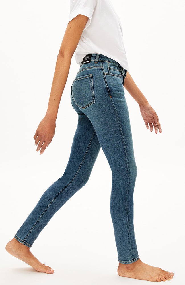 Tillaa skinny jeans tinted blue from Sophie Stone
